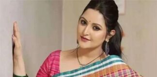 গৃহকর্মী নির্যাতনের অভিযোগ, ফেসবুক লাইভে এসে ক্ষোভ ঝাড়লেন পরীমনি