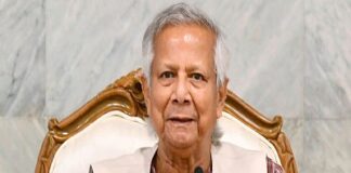 সংকটে বাংলাদেশ, ইউনূস কী করবেন