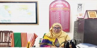 হোসেনপুর উপজেলায় শ্রেষ্ঠ প্রধান শিক্ষক হিসেবে সম্মাননা পেলেন কাজী আছমা বেগম