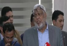 অন্তর্বর্তী সরকার পে-স্কেল বাস্তবায়ন করবে না: ফাওজুল কবির খান