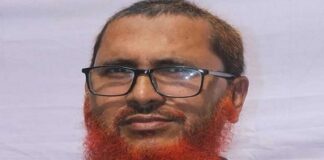 বিমানবন্দরে ঠাকুরগাঁও জেলা জামায়াতের আমির ‘অর্ধকোটি’ টাকাসহ আটক