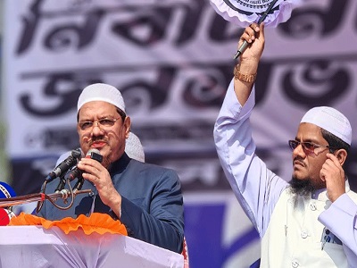 দাঁড়িপাল্লার এক পাল্লায় আমেরিকা, আরেক পাল্লায় ভারত: চরমোনাই পীর