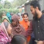 কুমিল্লা-৪ দেবিদ্বার আসনের ১১দলীয় জোটের প্রার্থী ও এনসিপির দক্ষিণাঞ্চলীয় মুখ্য সংগঠক হাসনাত আবদুল্লাহ এর পক্ষে ভোটারদের টাকা বিতরণ