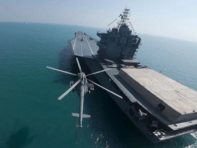 ঝলক দেখাচ্ছে ইরানি ড্রোন, ভড়কে যাচ্ছে মার্কিন বাহিনী?