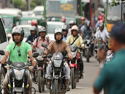 আজ রাত ১২টা থেকে মোটরসাইকেল চলাচল বন্ধ