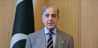 ভারতের বিপক্ষে ম্যাচ বয়কটের কারণ জানালেন পাকিস্তানের প্রধানমন্ত্রী