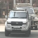 নিজের গাড়িতেই চলাফেরা করবেন প্রধানমন্ত্রী