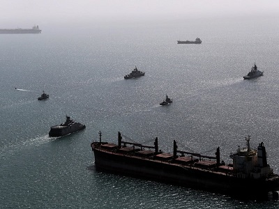 উত্তেজনা, সেনাসমাবেশ, হুমকি-পাল্টা হুমকি: কোন পথে মধ্যপ্রাচ্য