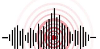 হামলার মধ্যেই ইরানে ভূমিকম্পের আঘাত