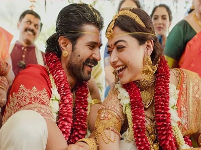 বিয়ের পরেই বড় চমক দিলেন বিজয়-রাশমিকা