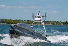 ইরান যুদ্ধে এবার চালকবিহীন ড্রোন বোট মোতায়েন করছে যুক্তরাষ্ট্র