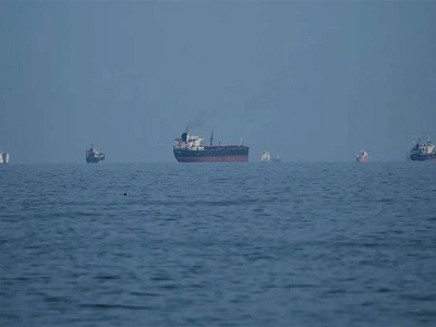 হরমুজ প্রণালি দিয়ে তেলবাহী ট্যাংকার চলাচলে ইরান-ইরাক সমঝোতা