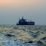 হরমুজ প্রণালি দিয়ে এখন শুধুমাত্র চীনা জাহাজ চলাচল করতে অনুমতি দিল ইরান