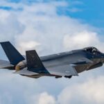 ইরানি যুদ্ধবিমানের সাথে ইসরায়েলি বিমানের মুখোমুখি লড়াই