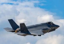 ইরানি যুদ্ধবিমানের সাথে ইসরায়েলি বিমানের মুখোমুখি লড়াই