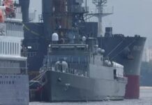 শ্রীলঙ্কার জলসীমায় ডুবতে থাকা ইরানি যুদ্ধজাহাজ থেকে ৩০ নাবিককে উদ্ধার