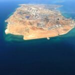 ৪০ বছর ধরে ইরানের খার্গ দ্বীপ দখলের স্বপ্ন দেখছেন ট্রাম্প