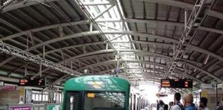 আগে উঠে সিট দখল, মতিঝিল মেট্রো স্টেশনে নতুন নিয়ম