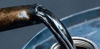 মধ্যপ্রাচ্যে যুদ্ধ: গত তিনদিনে প্রতি ব্যারেল অপরিশোধিত জ্বালানি তেলের দাম বেড়েছে ১৩ শতাংশ