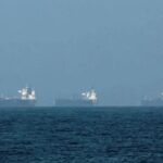 পারস্য উপসাগর ও লোহিত সাগরে আটকা পড়েছে ফ্রান্সের ৬০ জাহাজ