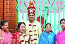 প্রেমের টানে ফেনীতে ফিলিপাইনের তরুণী